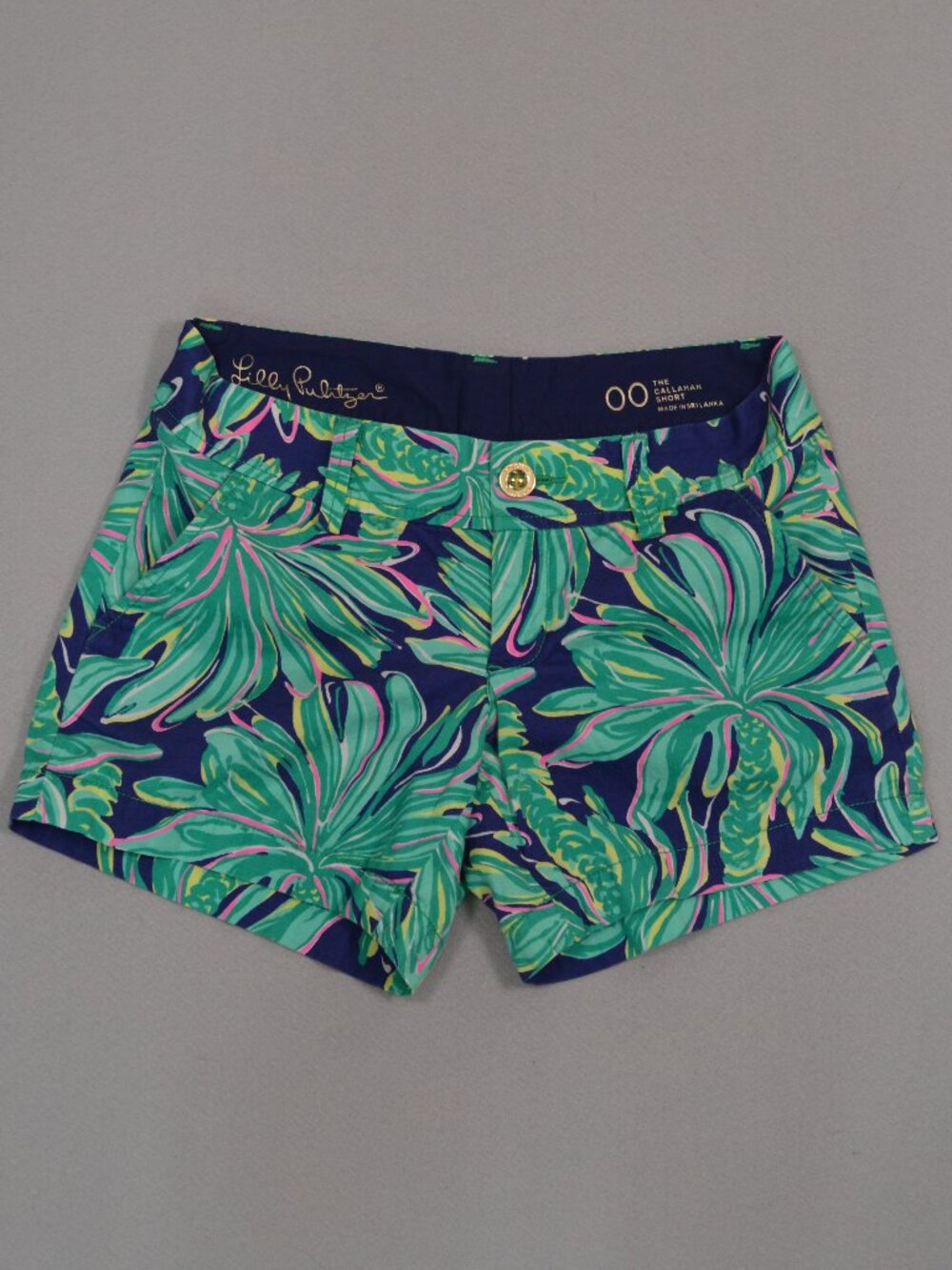 Lilly Pulitzer Callahan Shorts In The Vias Tropical Navy 00